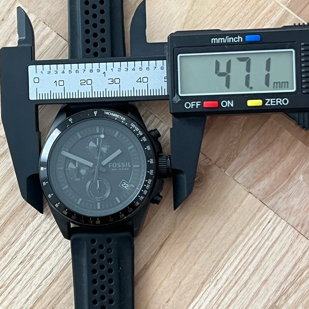 Fossil brand model